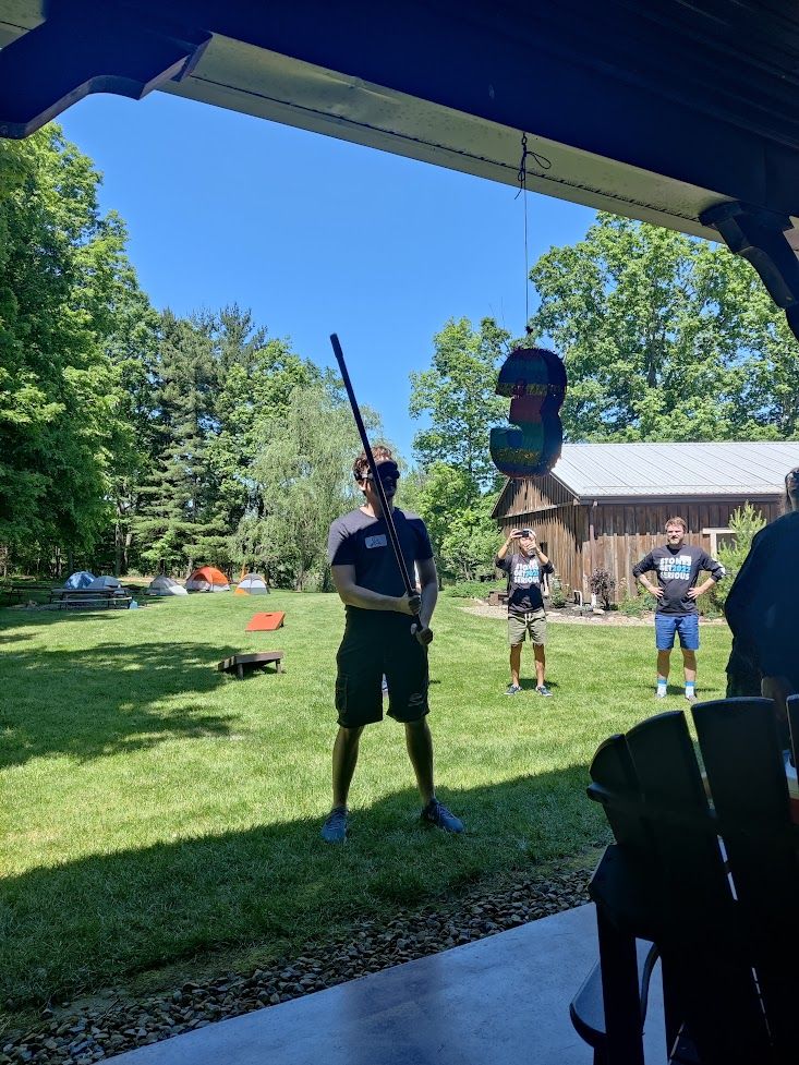 Brassman vs. Pinata